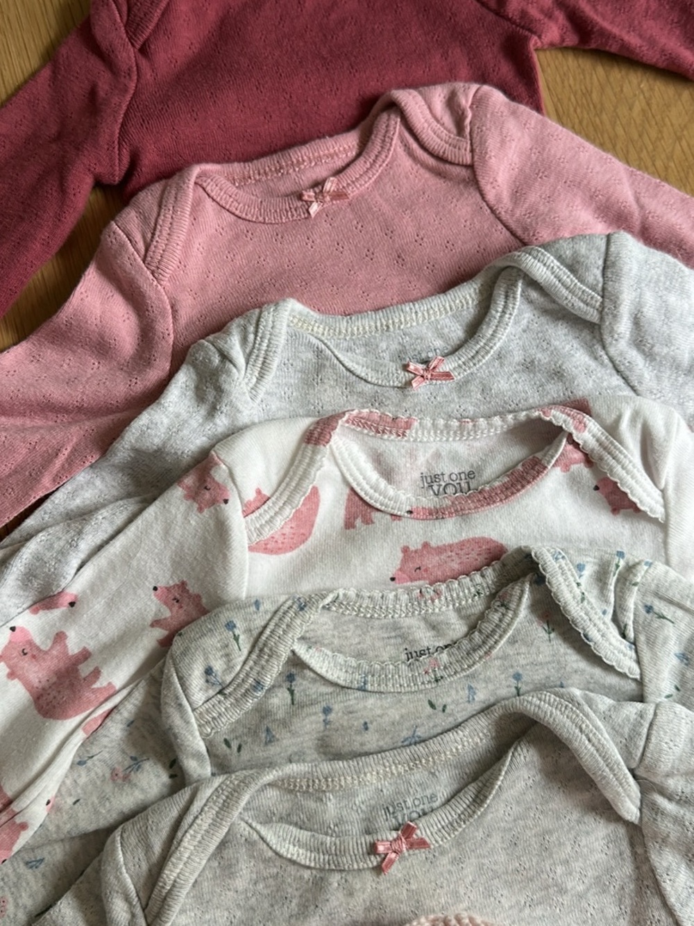 Newborn/ 0-3m 23 piece baby girl bundle - Picture 6 of 11